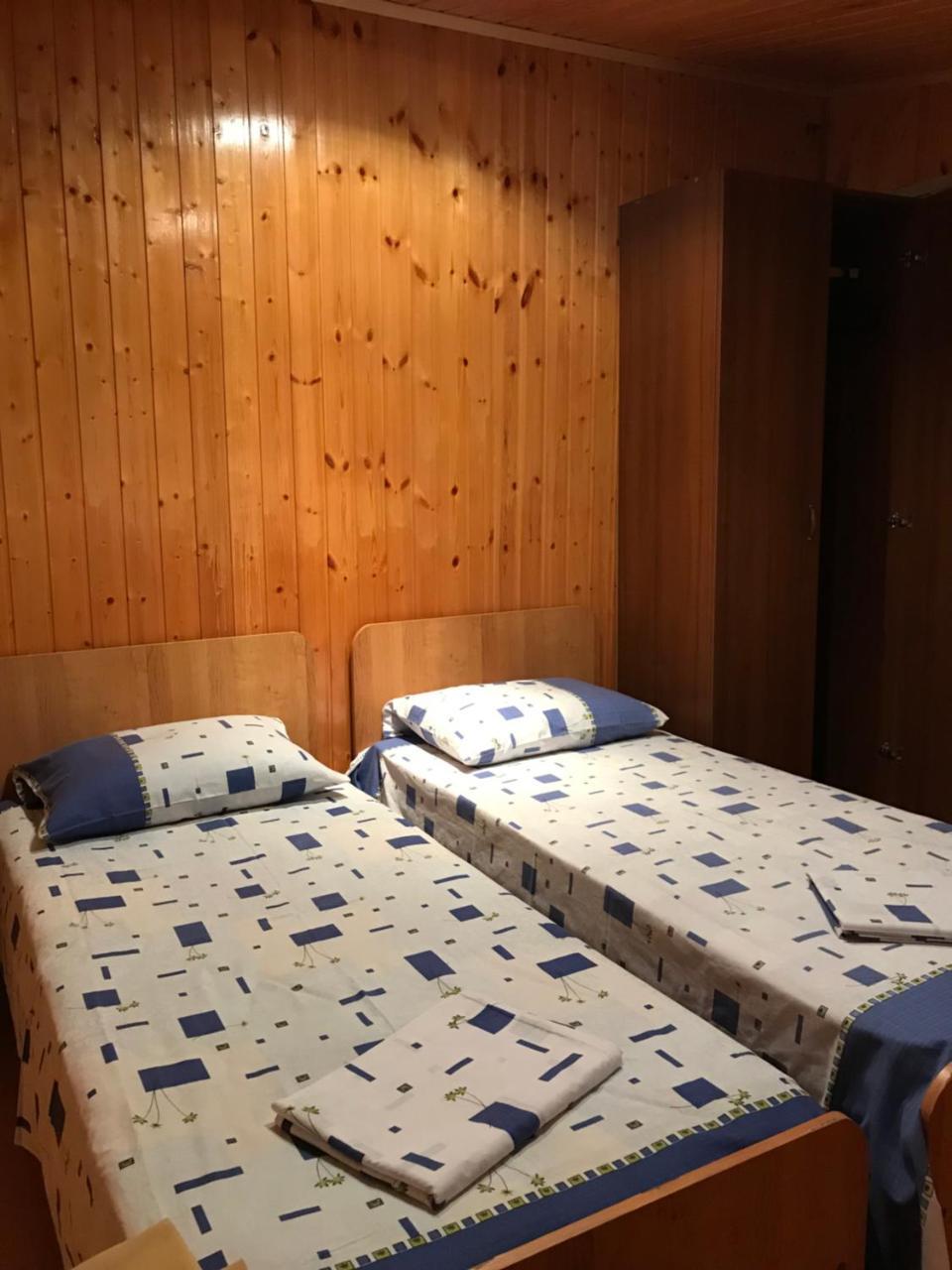 Гостевой Дом С Садом Hotel Gagra Luaran gambar